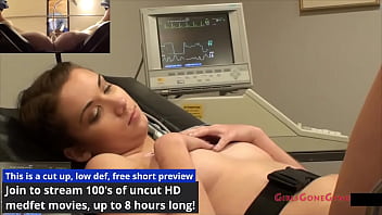 naomi scott nuda