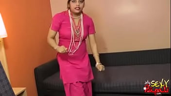 gujarati desi aunty