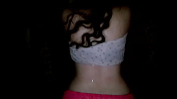 18 year old loses her virginity