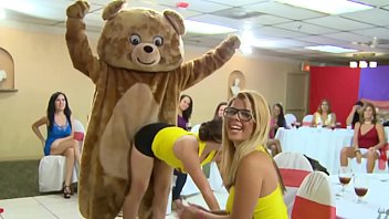 dancing bear free videos