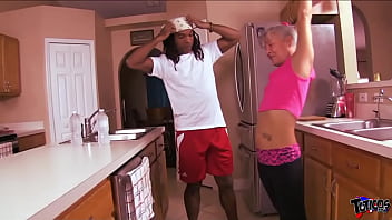 athletic ebony porn