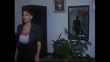 hot full movie in hindi hd