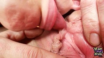 4 girls fucking each other