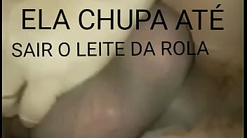 chupando a rola grossa do amigo