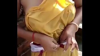 sexy old aunty